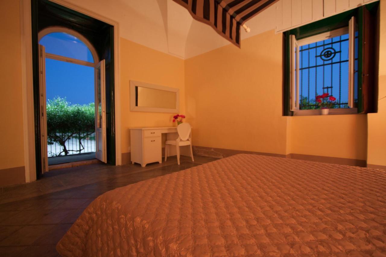 Torre Del Mare Hotel Ispica Exterior photo