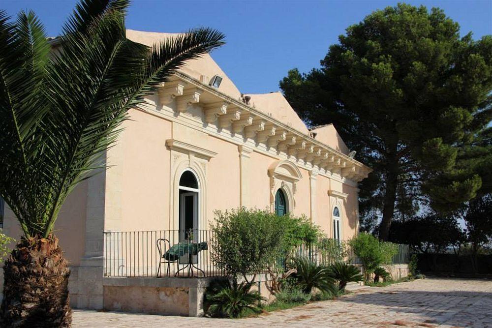 Torre Del Mare Hotel Ispica Exterior photo